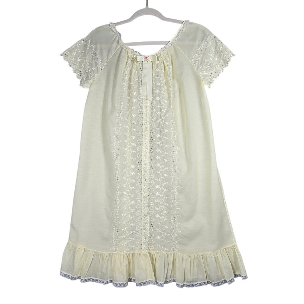 Heiress Nightgown Small Yellow Vintage Lace Eyelet Short Sleeve Ruffle 80s